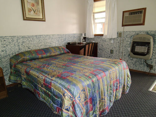 Cedar Hill Motel Hillsboro ภายนอก รูปภาพ